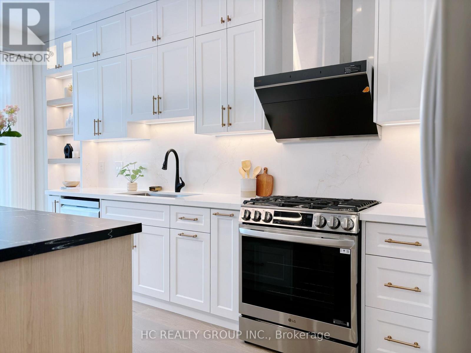 43 Sedgeway Heights, Vaughan, Ontario  L4H 3A9 - Photo 12 - N12856558