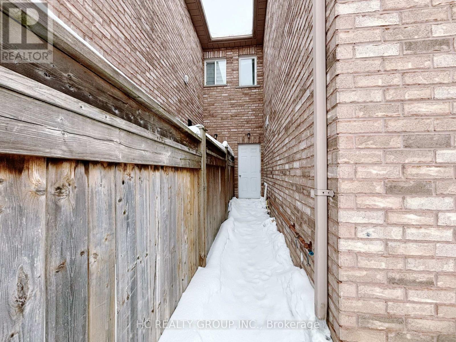43 Sedgeway Heights, Vaughan, Ontario  L4H 3A9 - Photo 45 - N12856558