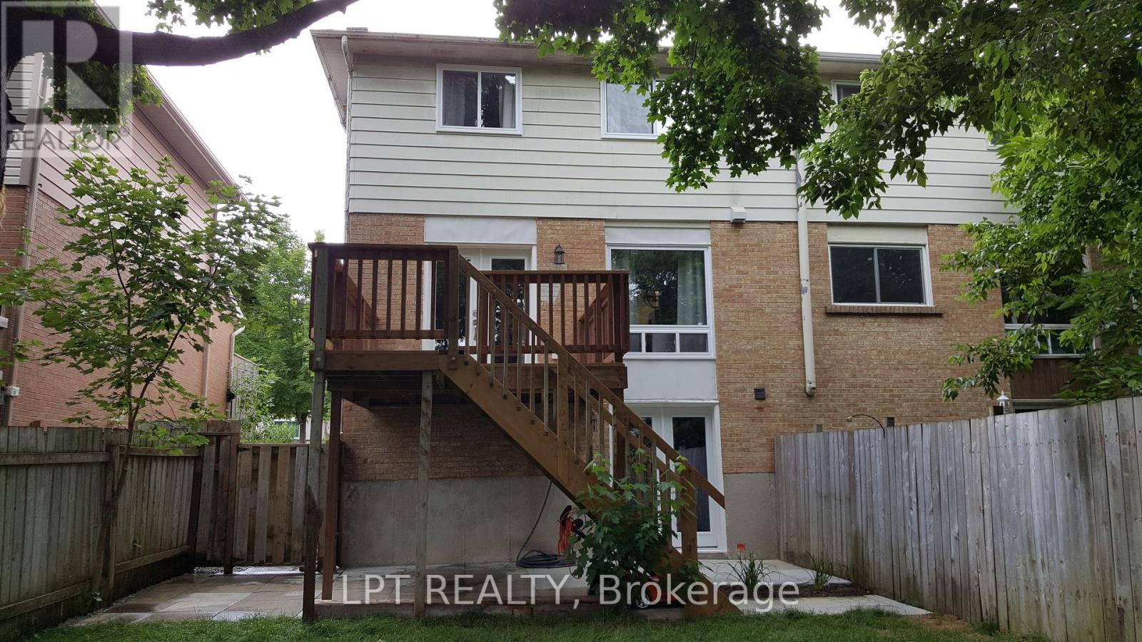 Lower - 70-A Chaucer Crescent, Barrie, Ontario  L4N 4T7 - Photo 4 - S12856660