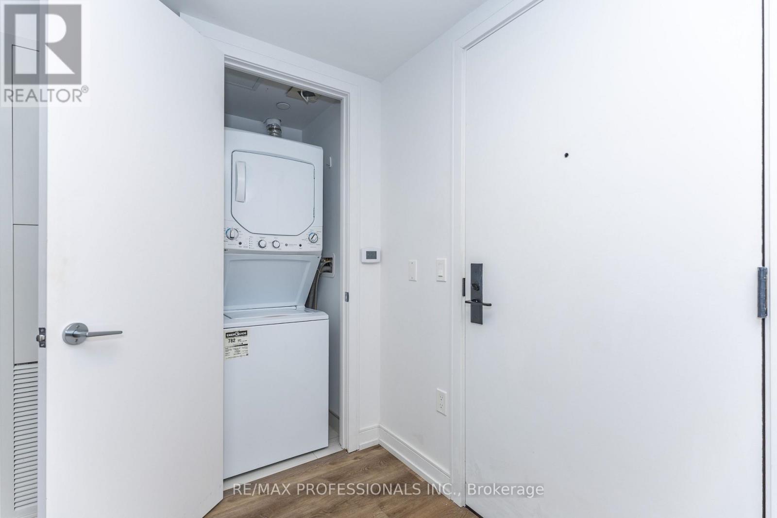 430 - 1 Jarvis Street W, Hamilton, Ontario  L8R 3J2 - Photo 15 - X12836050