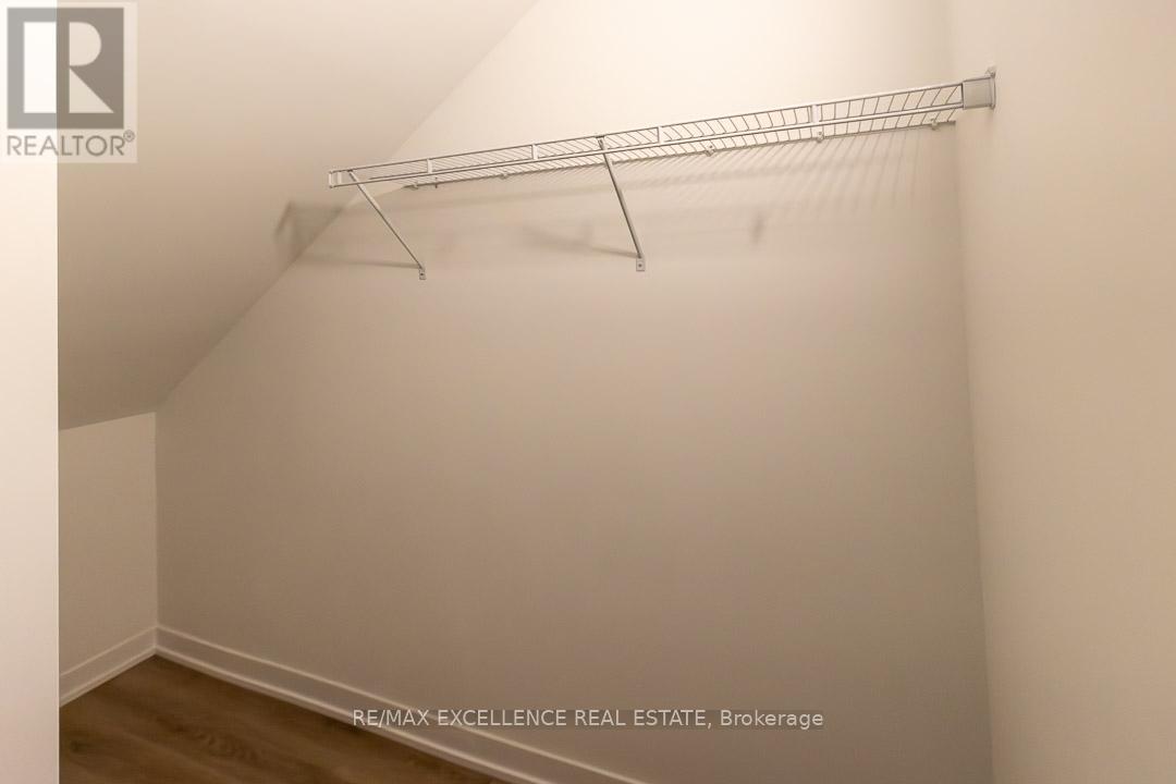 60 All Nations Drive, Brampton, Ontario  L7A 5M4 - Photo 9 - W12856542