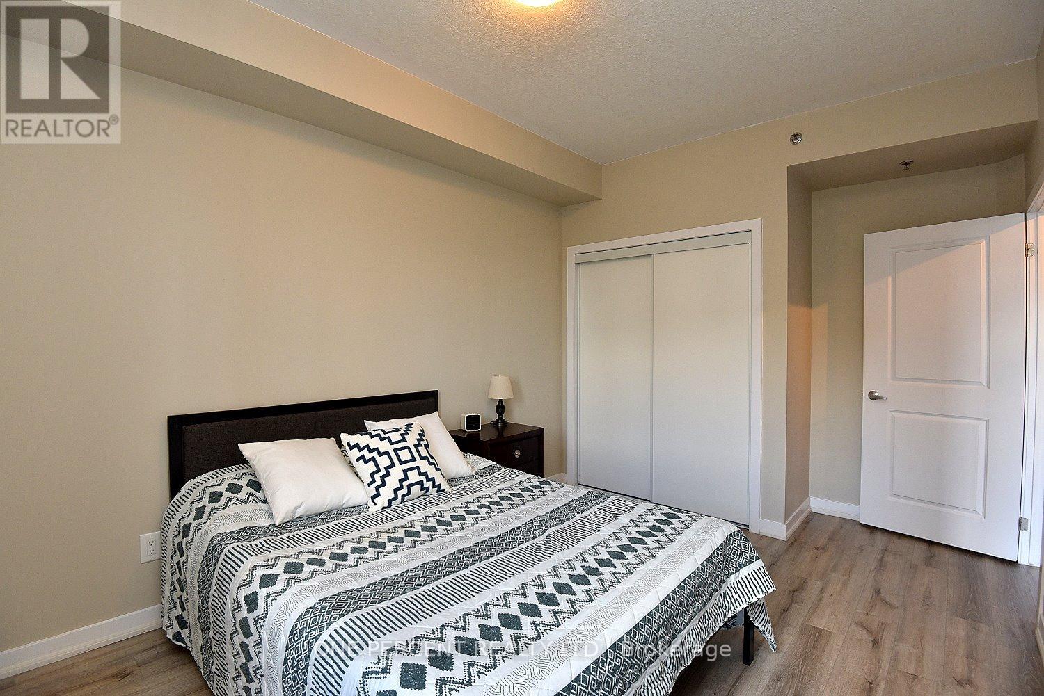 231 - 5317 Upper Middle Road, Burlington, Ontario  L7L 0G8 - Photo 13 - W12856608