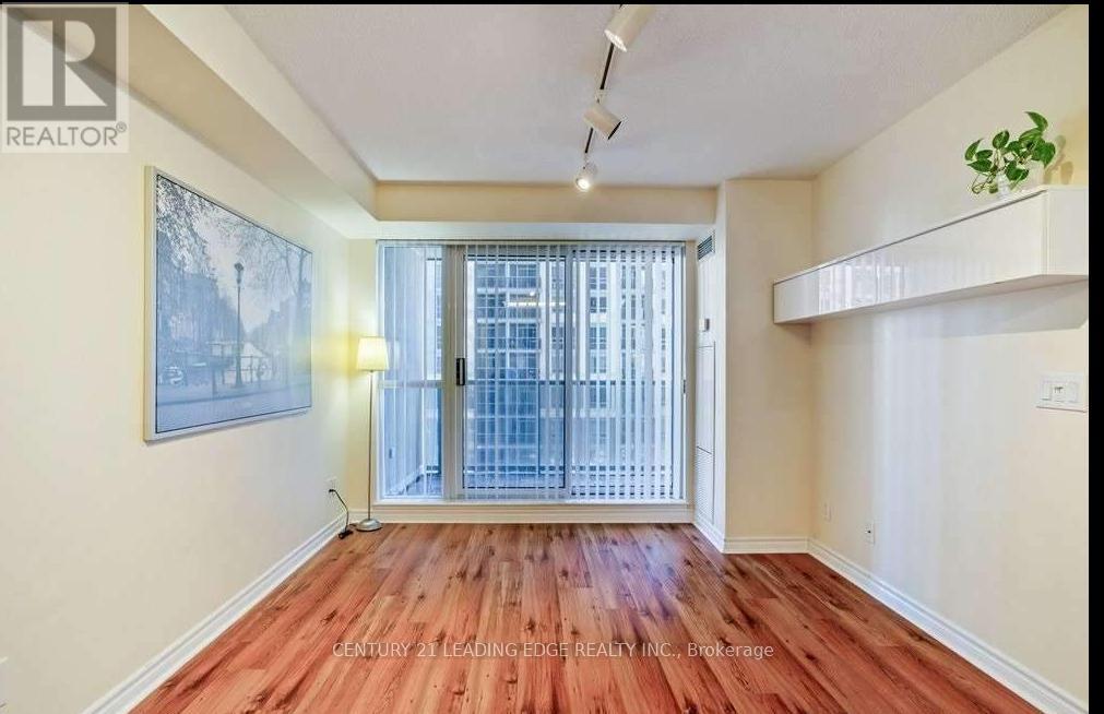 505 - 5 Michael Power Place, Toronto (Islington-City Centre West), Ontario  M9A 0A3 - Photo 11 - W12856630