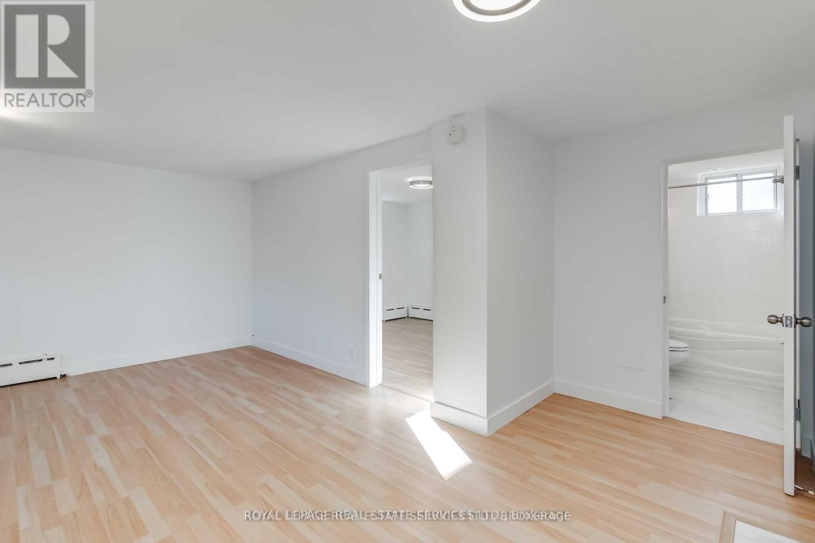 Bsmt - 48 Indian Road Crescent, Toronto (High Park North), Ontario  M6P 2G1 - Photo 16 - W12856670