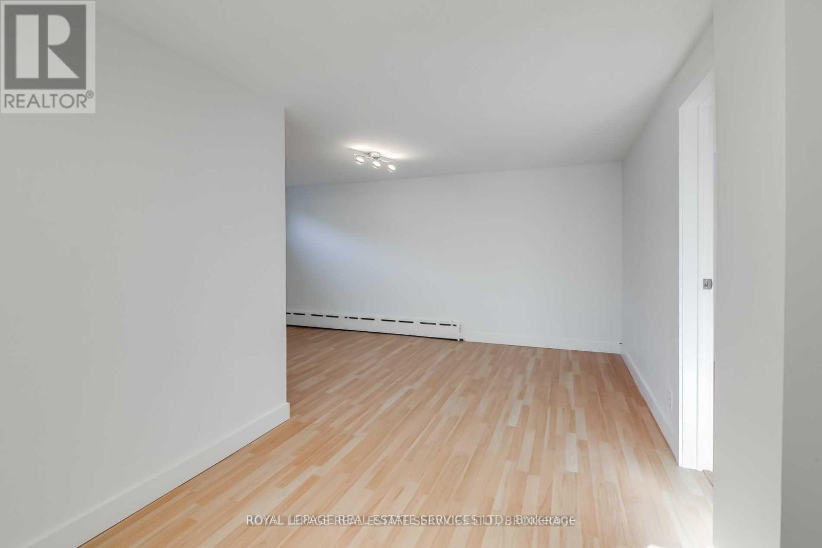 Bsmt - 48 Indian Road Crescent, Toronto (High Park North), Ontario  M6P 2G1 - Photo 17 - W12856670