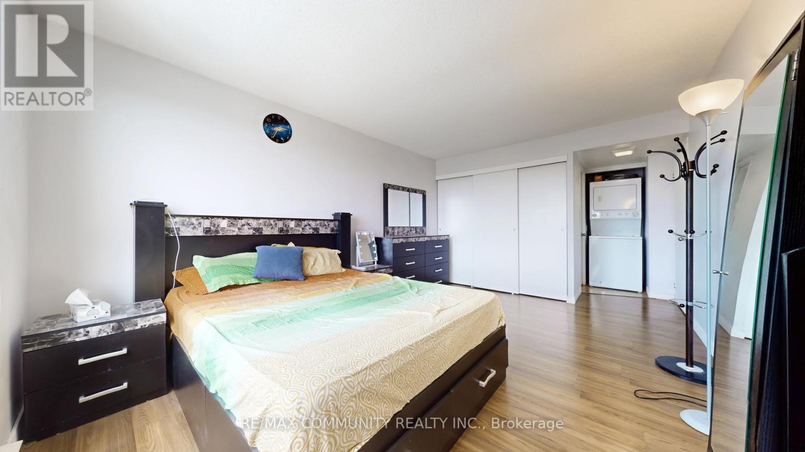 707 - 41 Markbrook Lane, Toronto (Mount Olive-Silverstone-Jamestown), Ontario  M9V 5E6 - Photo 15 - W12856678