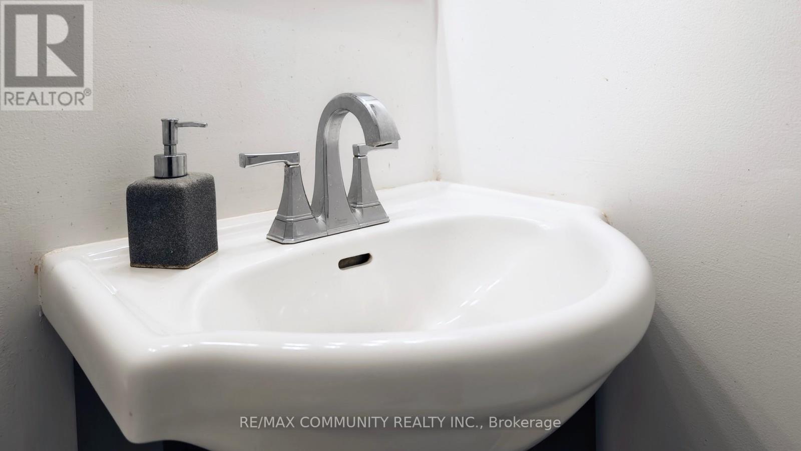 707 - 41 Markbrook Lane, Toronto (Mount Olive-Silverstone-Jamestown), Ontario  M9V 5E6 - Photo 18 - W12856678