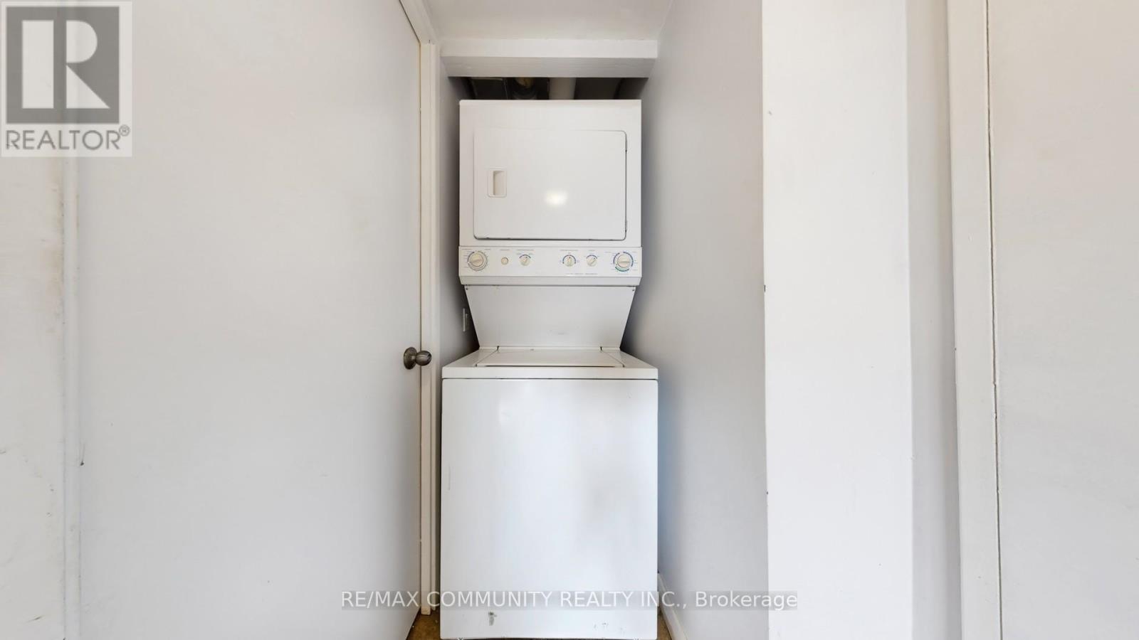 707 - 41 Markbrook Lane, Toronto (Mount Olive-Silverstone-Jamestown), Ontario  M9V 5E6 - Photo 25 - W12856678