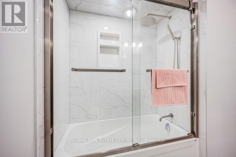 5580 Millbrook Lane E, Mississauga, Ontario  L5M 3X9 - Photo 33 - W12856754