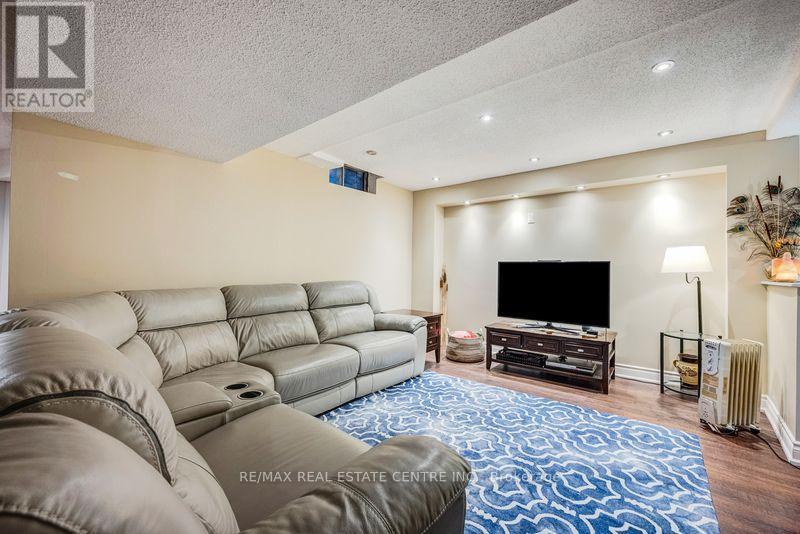 5580 Millbrook Lane E, Mississauga, Ontario  L5M 3X9 - Photo 37 - W12856754