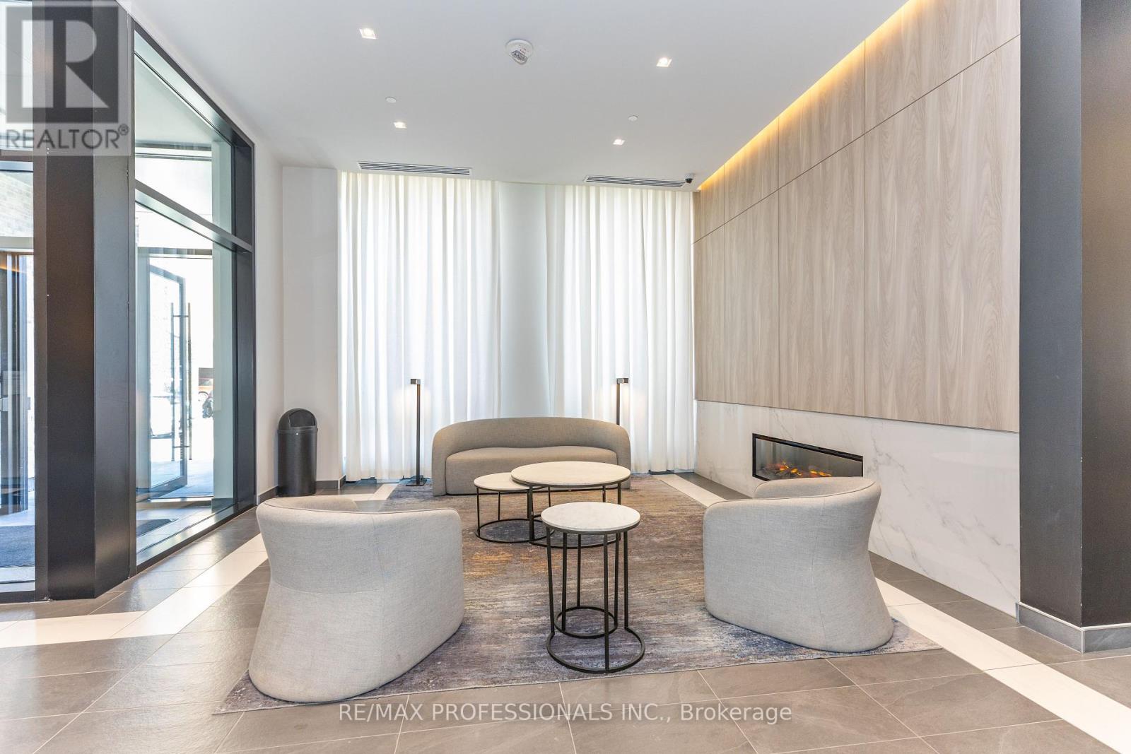 430 - 1 Jarvis Street W, Hamilton, Ontario  L8R 3J2 - Photo 5 - X12836050