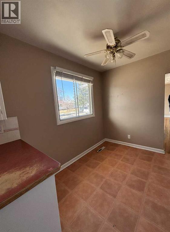 1, 1131 28a Street S, Lethbridge, Alberta  T1K 2W6 - Photo 5 - A2291185