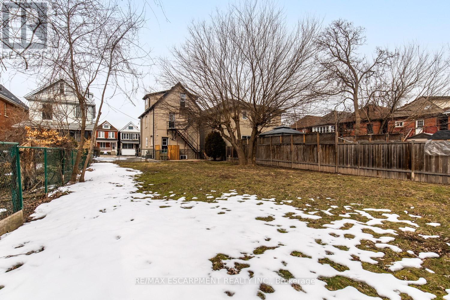 2 - 253 St Clair Boulevard, Hamilton, Ontario  L8M 2P3 - Photo 26 - X12856550