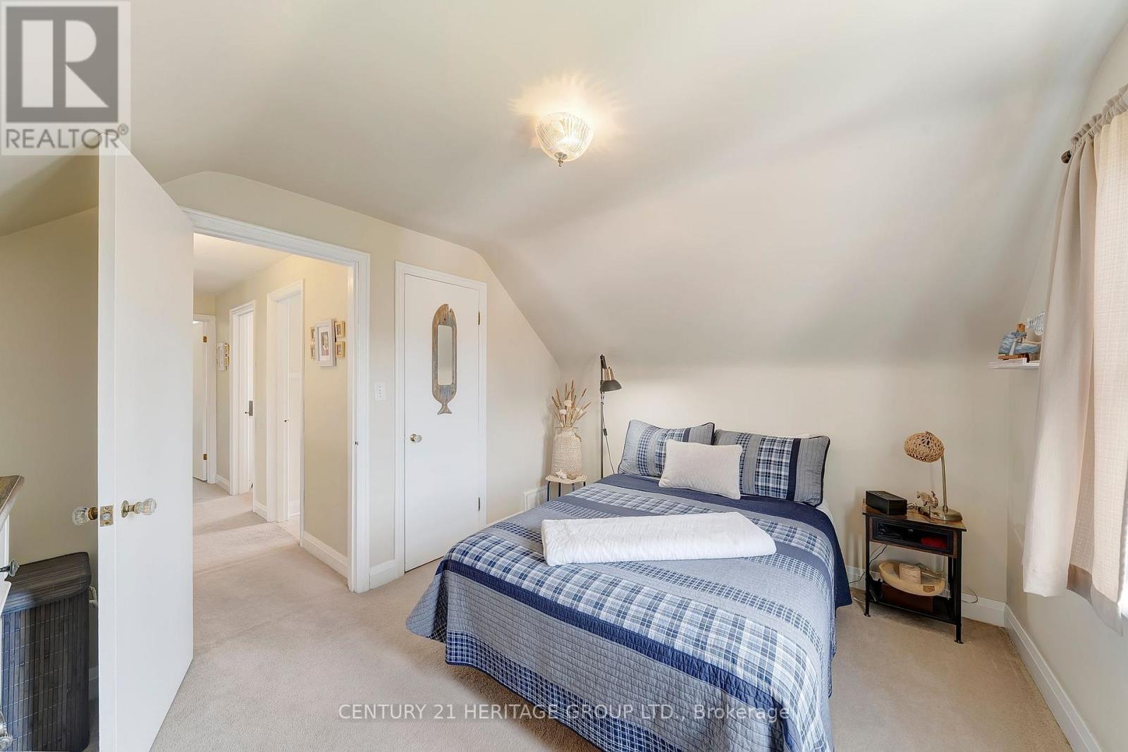 22 Churchill Avenue, Hamilton, Ontario  L9A 1J5 - Photo 19 - X12856568