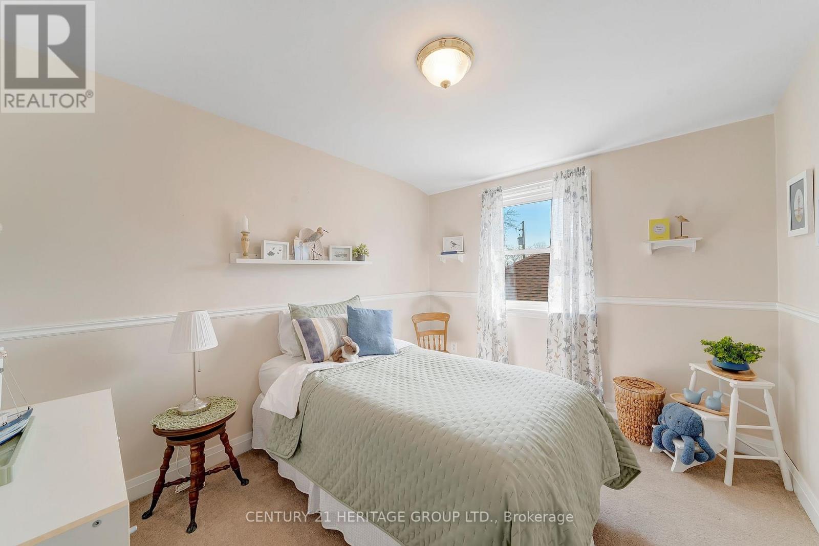 22 Churchill Avenue, Hamilton, Ontario  L9A 1J5 - Photo 22 - X12856568