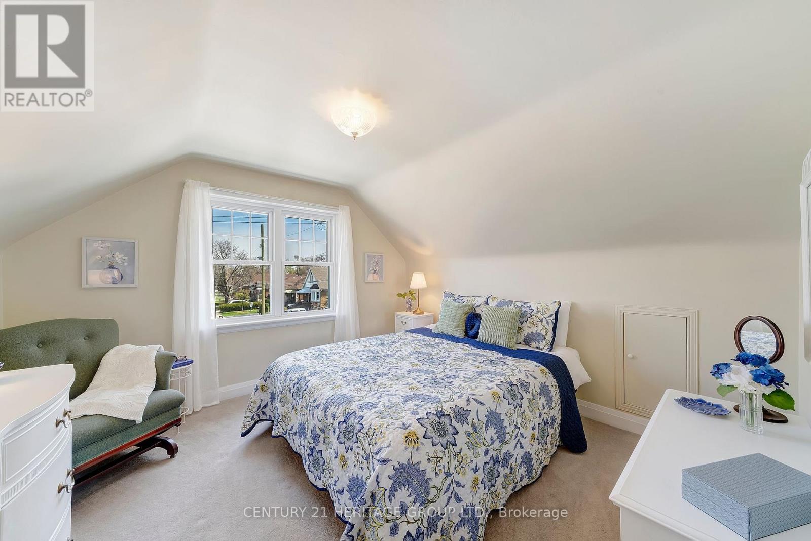 22 Churchill Avenue, Hamilton, Ontario  L9A 1J5 - Photo 23 - X12856568