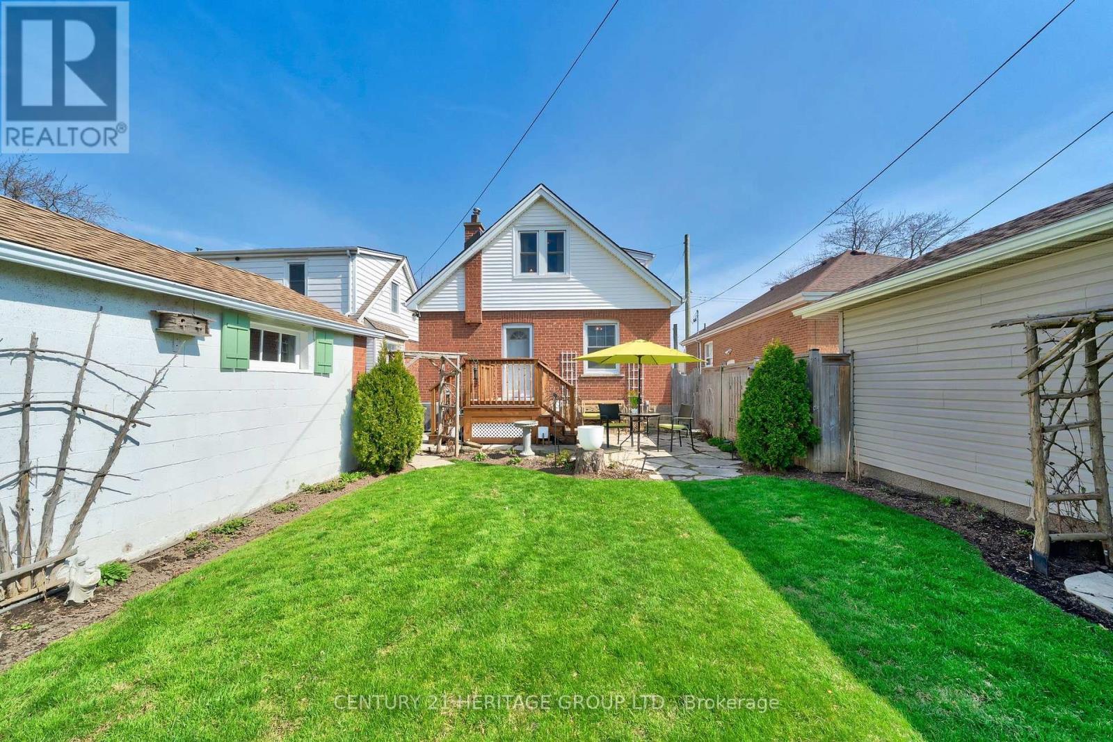 22 Churchill Avenue, Hamilton, Ontario  L9A 1J5 - Photo 35 - X12856568