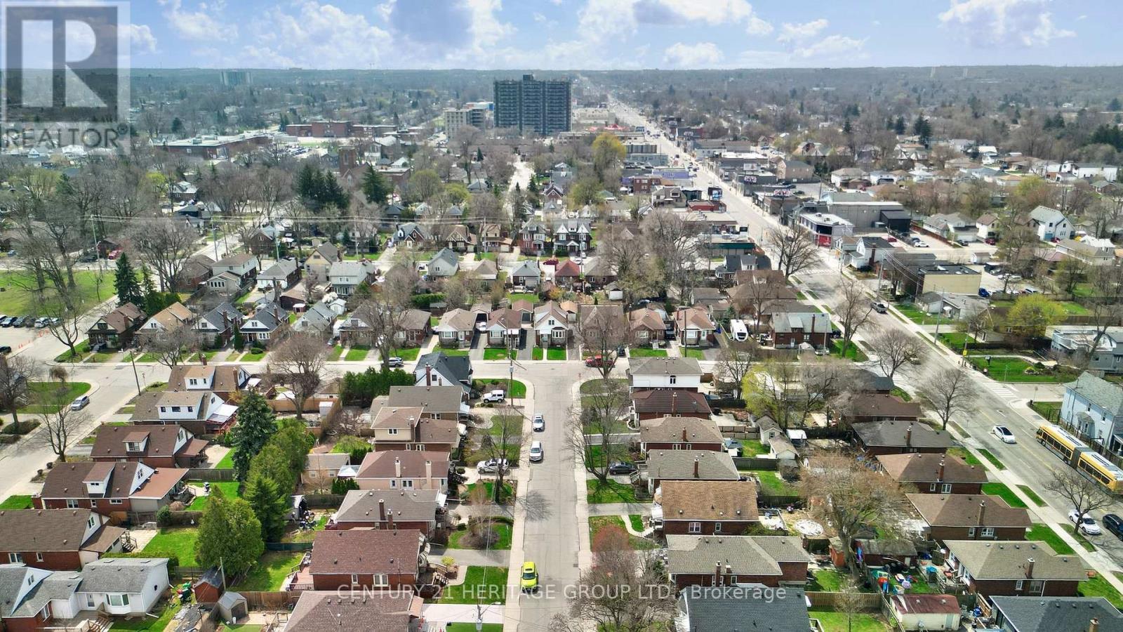 22 Churchill Avenue, Hamilton, Ontario  L9A 1J5 - Photo 38 - X12856568