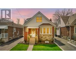 22 CHURCHILL AVENUE, Hamilton, Ontario