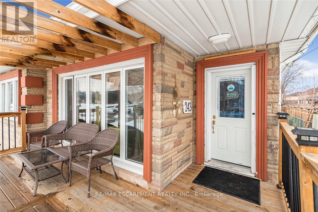 243 Federal Street, Hamilton, Ontario  L8E 1P6 - Photo 3 - X12856598