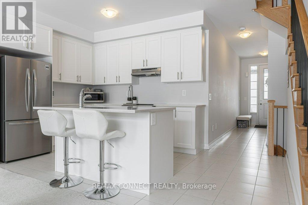 130 Corley Street, Kawartha Lakes, Ontario  K9V 6C2 - Photo 11 - X12856710