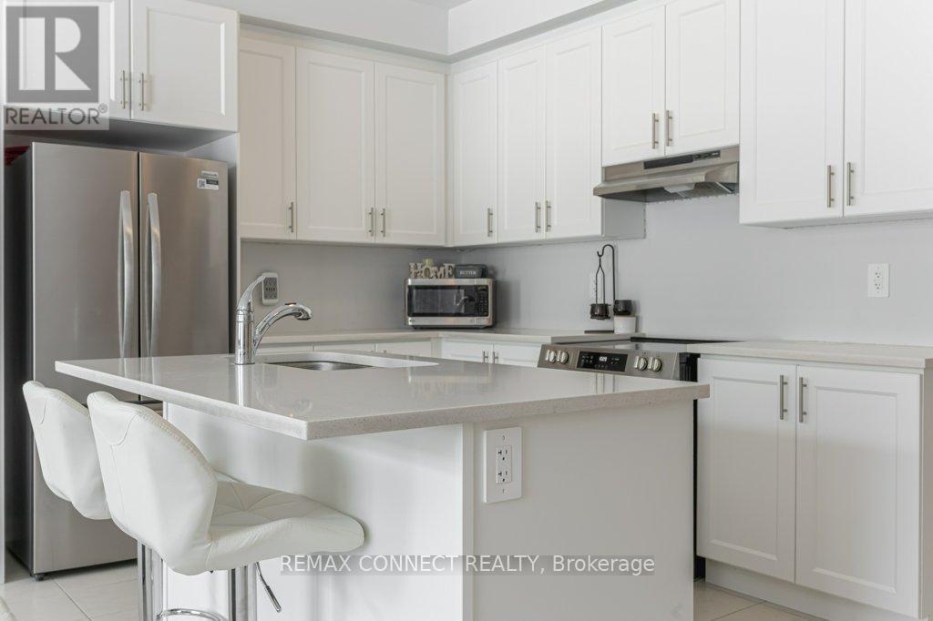 130 Corley Street, Kawartha Lakes, Ontario  K9V 6C2 - Photo 14 - X12856710