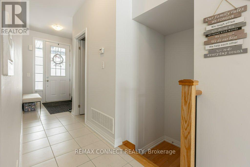 130 Corley Street, Kawartha Lakes, Ontario  K9V 6C2 - Photo 7 - X12856710