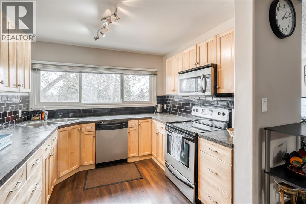 210, 8231 Elbow Drive Sw, Calgary, Alberta  T2V 1K6 - Photo 7 - A2282537