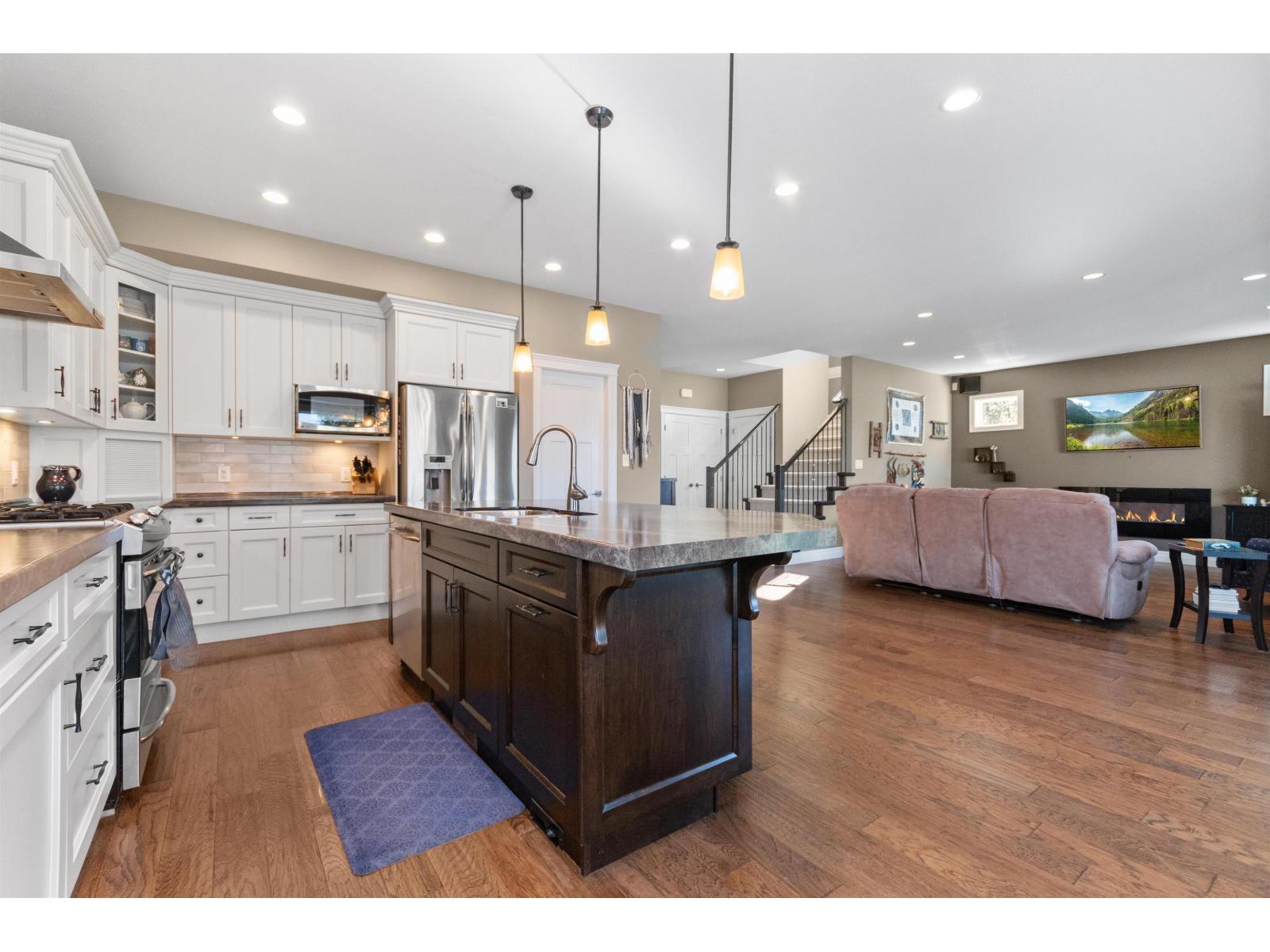 10911 Jesperson Road, Fairfield Island, Chilliwack, British Columbia  V2P 6H5 - Photo 12 - R3097045