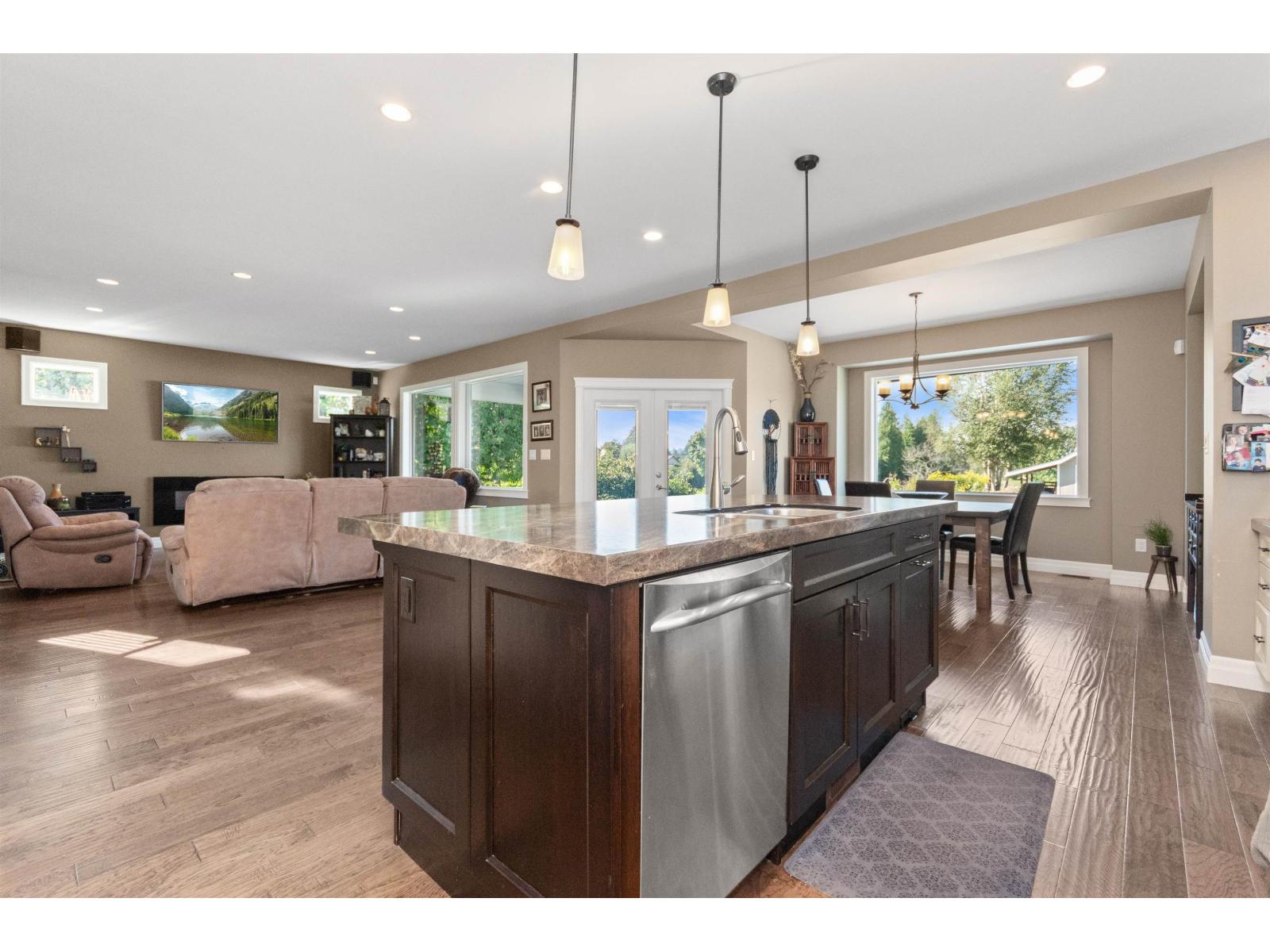 10911 Jesperson Road, Fairfield Island, Chilliwack, British Columbia  V2P 6H5 - Photo 11 - R3097045