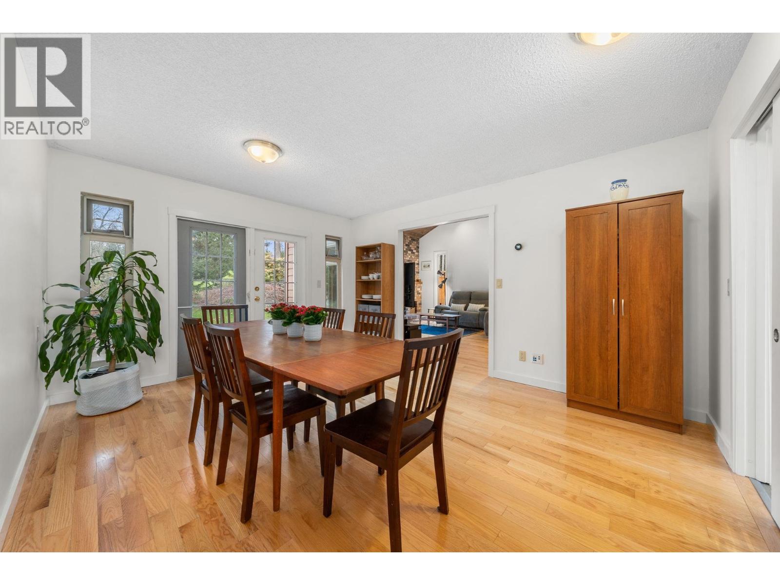 667 Fairway Drive, North Vancouver, British Columbia  V7G 1Z5 - Photo 5 - R3092427