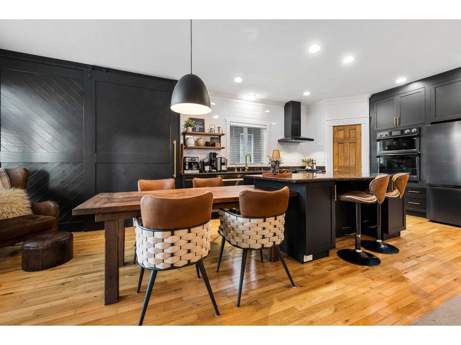 6779 School Lane, Sardis South, Chilliwack, British Columbia  V2R 2C7 - Photo 3 - R3097049