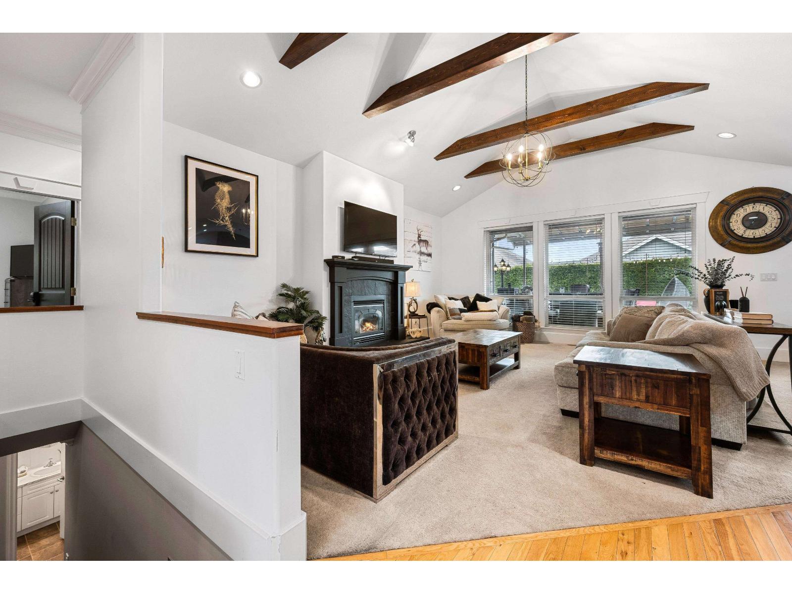 6779 School Lane, Sardis South, Chilliwack, British Columbia  V2R 2C7 - Photo 2 - R3097049