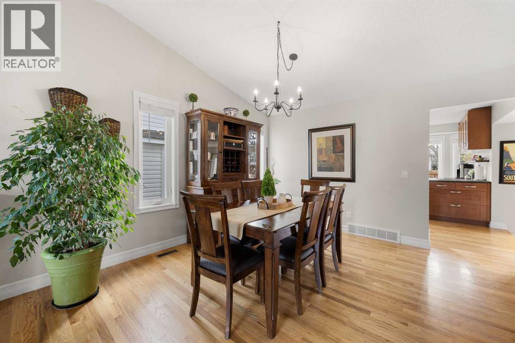 98 Sunvista Close Se, Calgary, Alberta  T2X 2S2 - Photo 8 - A2290374