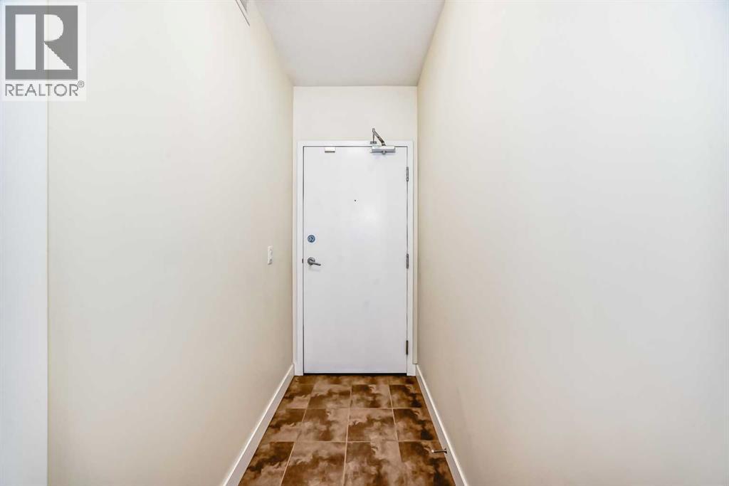 1103, 3830 Brentwood Road Nw, Calgary, Alberta  T2L 1K8 - Photo 3 - A2290488