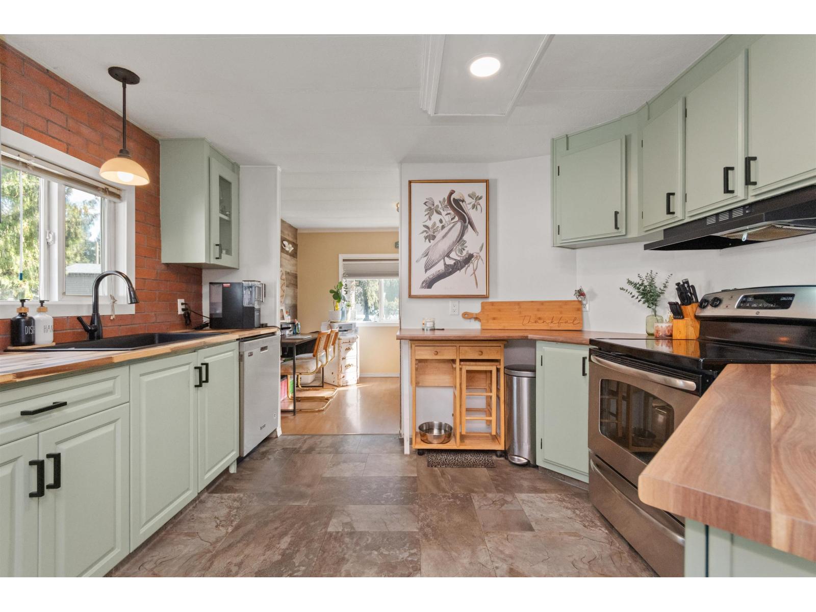 69 3942 Columbia Valley Hwy, Cultus Lake East, Cultus Lake, British Columbia  V2R 5B3 - Photo 11 - R3096955