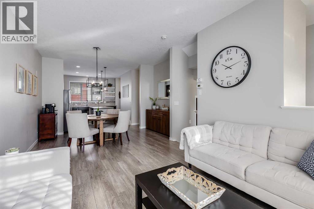 20 Copperpond Rise Se, Calgary, Alberta  T2Z 5B9 - Photo 6 - A2291146