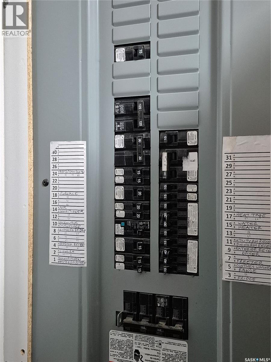 151 2nd Avenue, Bengough, Saskatchewan  S0C 0K0 - Photo 34 - SK029903