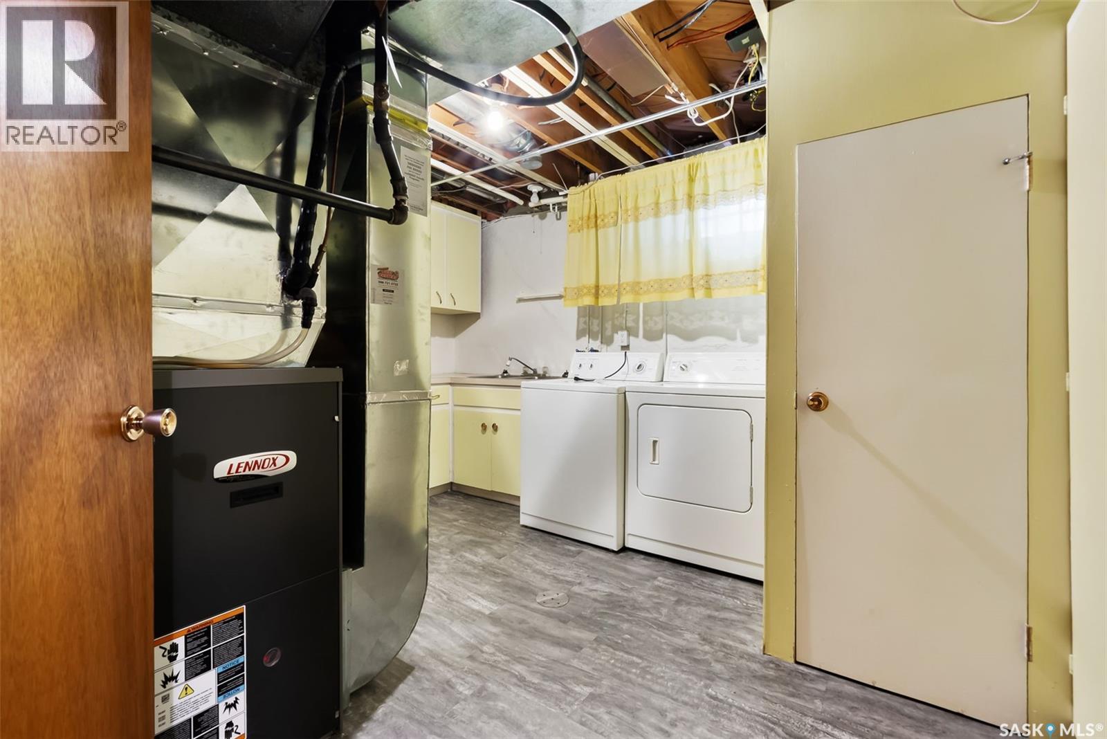 2911 Lacon Street, Regina, Saskatchewan  S4N 2A9 - Photo 32 - SK029873