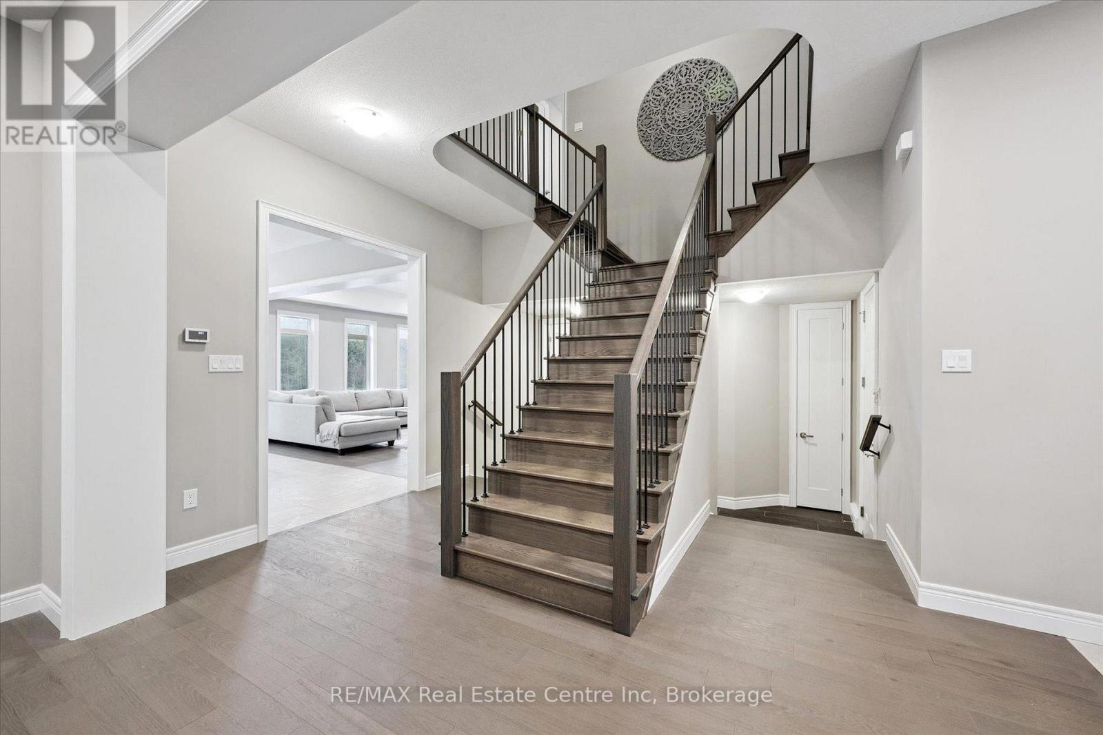 187 Ambrous Crescent, Guelph, Ontario  N1G 0G3 - Photo 17 - X12856774