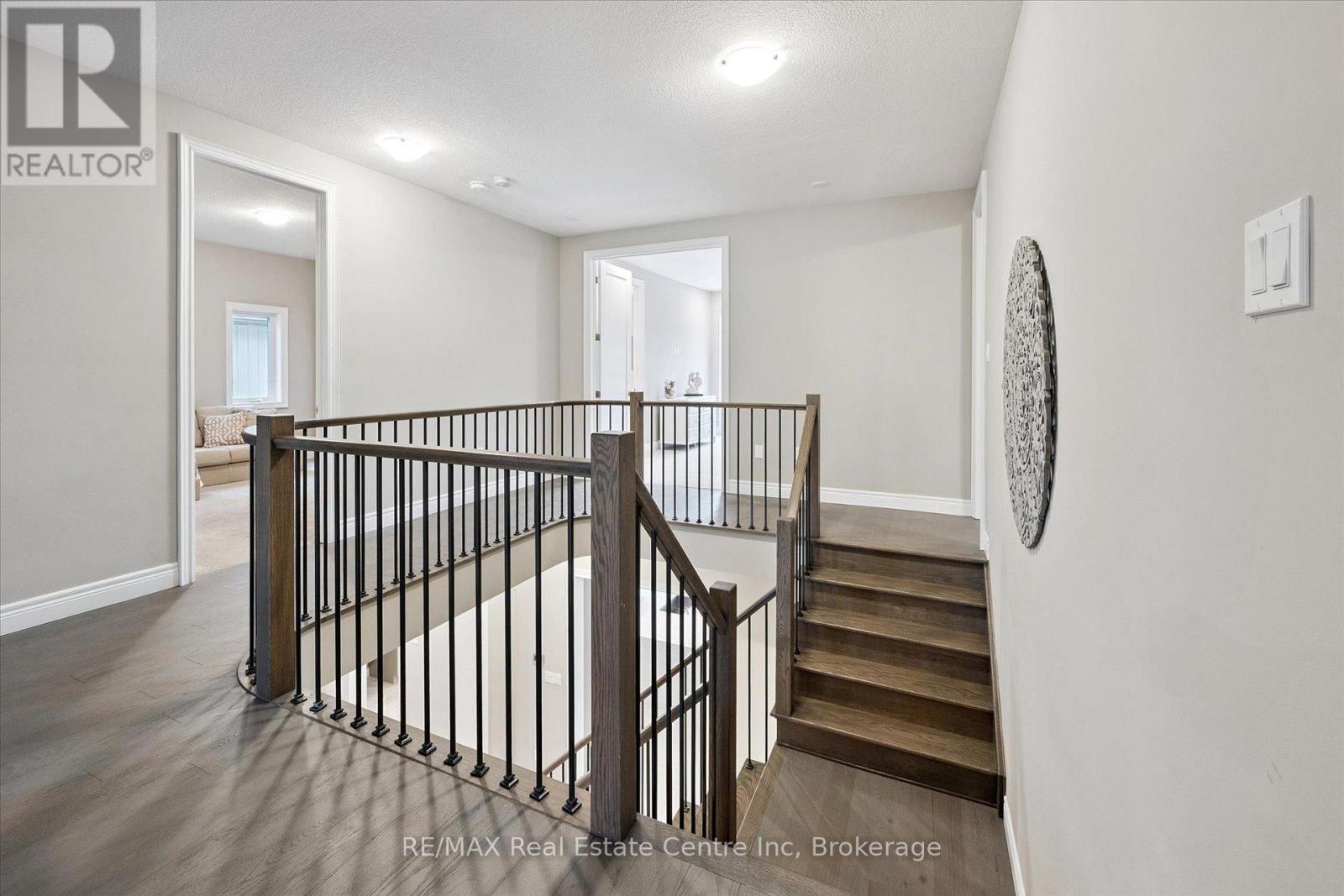 187 Ambrous Crescent, Guelph, Ontario  N1G 0G3 - Photo 18 - X12856774