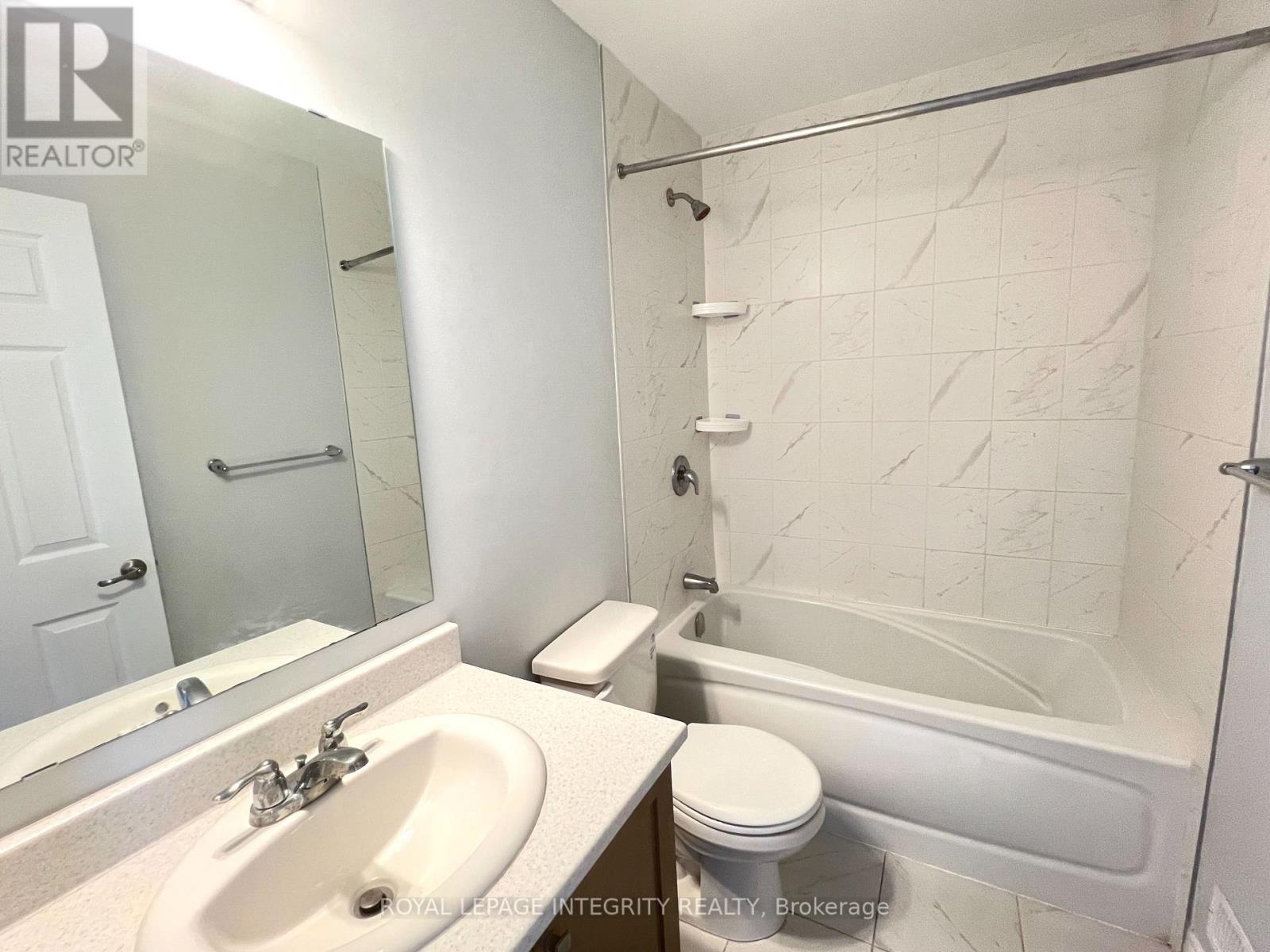 913 Moses Tennisco Street, Ottawa, Ontario  K1K 5A8 - Photo 3 - X12791994