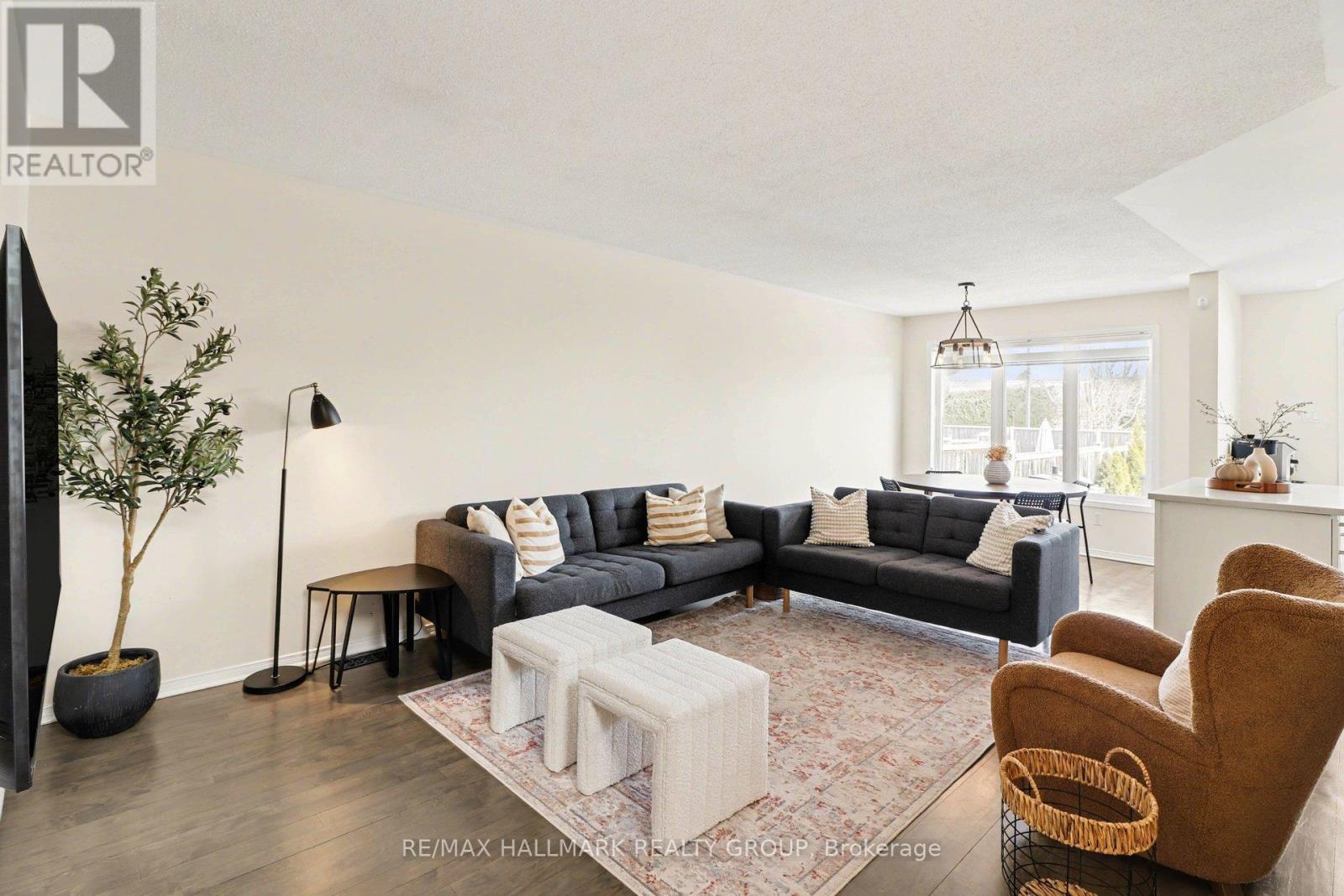 2229 Brockstone Crescent, Ottawa, Ontario  K4A 4V5 - Photo 12 - X12854266