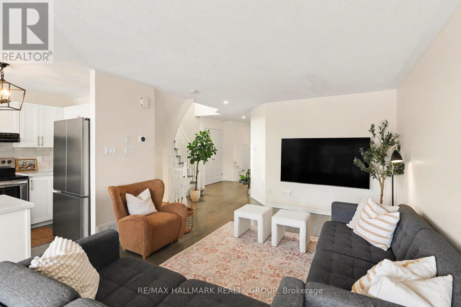 2229 Brockstone Crescent, Ottawa, Ontario  K4A 4V5 - Photo 14 - X12854266