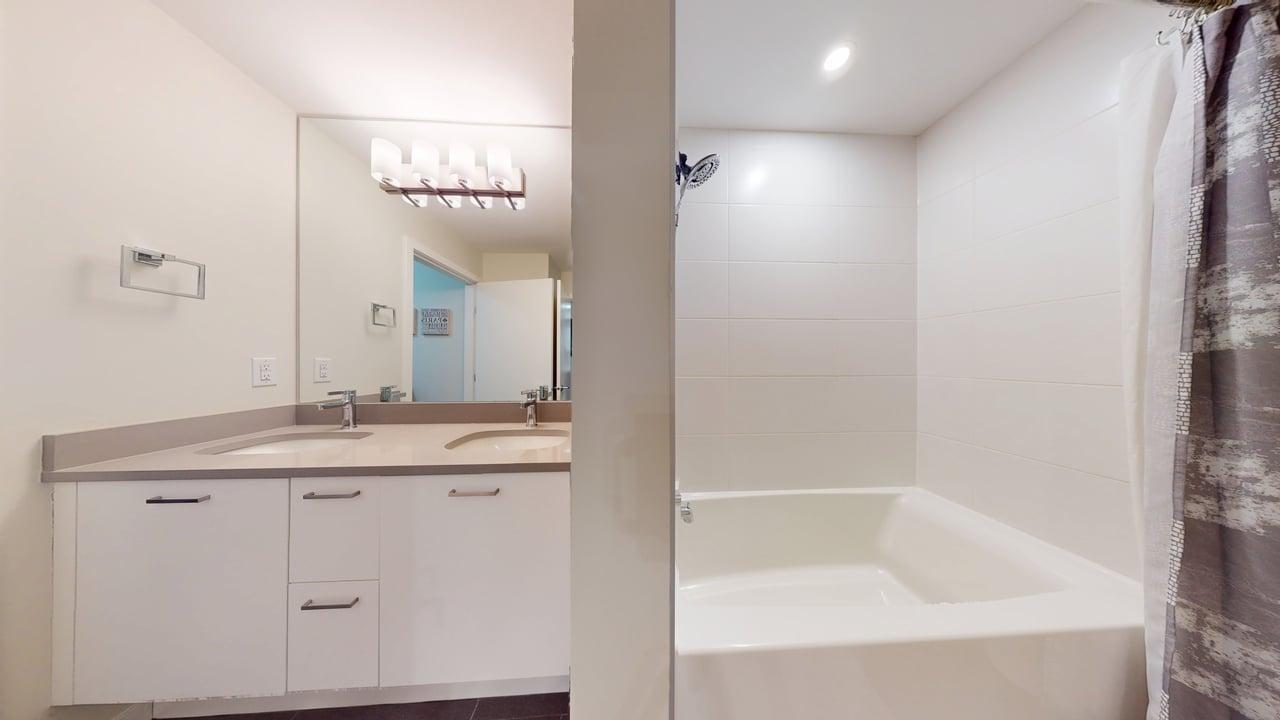 A210 20087 68 Avenue, Langley, British Columbia  V2Y 3H9 - Photo 8 - R3096152