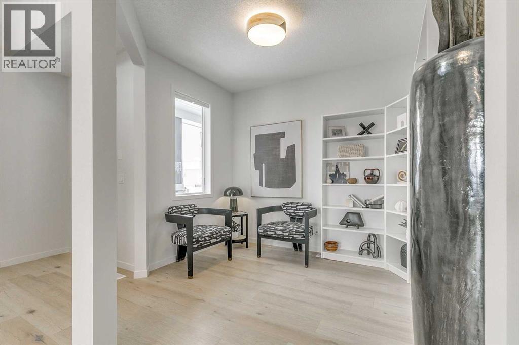 227 Lucas Common Nw, Calgary, Alberta  T3P 2B3 - Photo 8 - A2272517