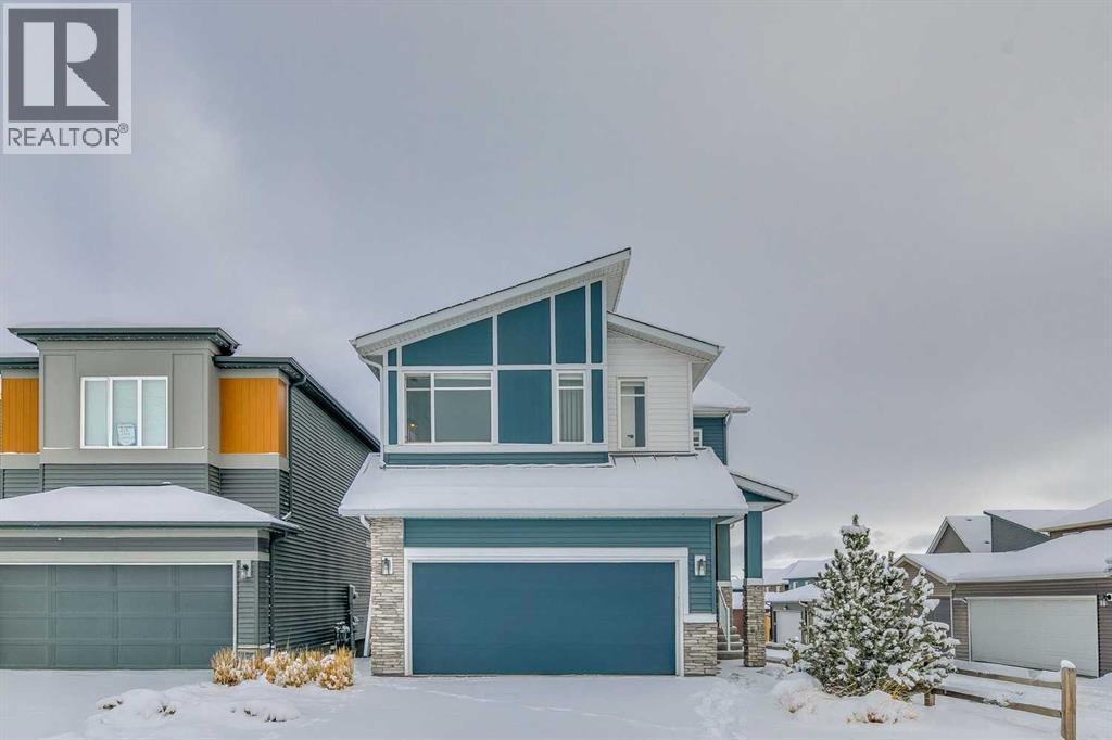 227 Lucas Common Nw, Calgary, Alberta  T3P 2B3 - Photo 4 - A2272517