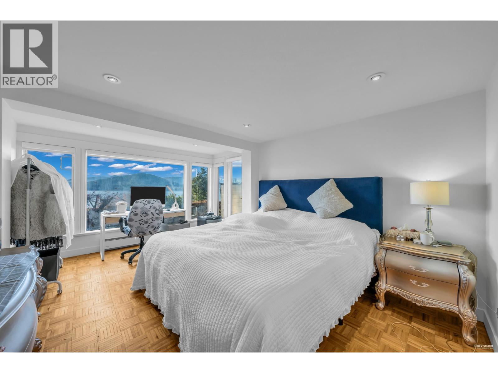 432 Crosscreek Road, Lions Bay, British Columbia  V0V 0V0 - Photo 25 - R3096936