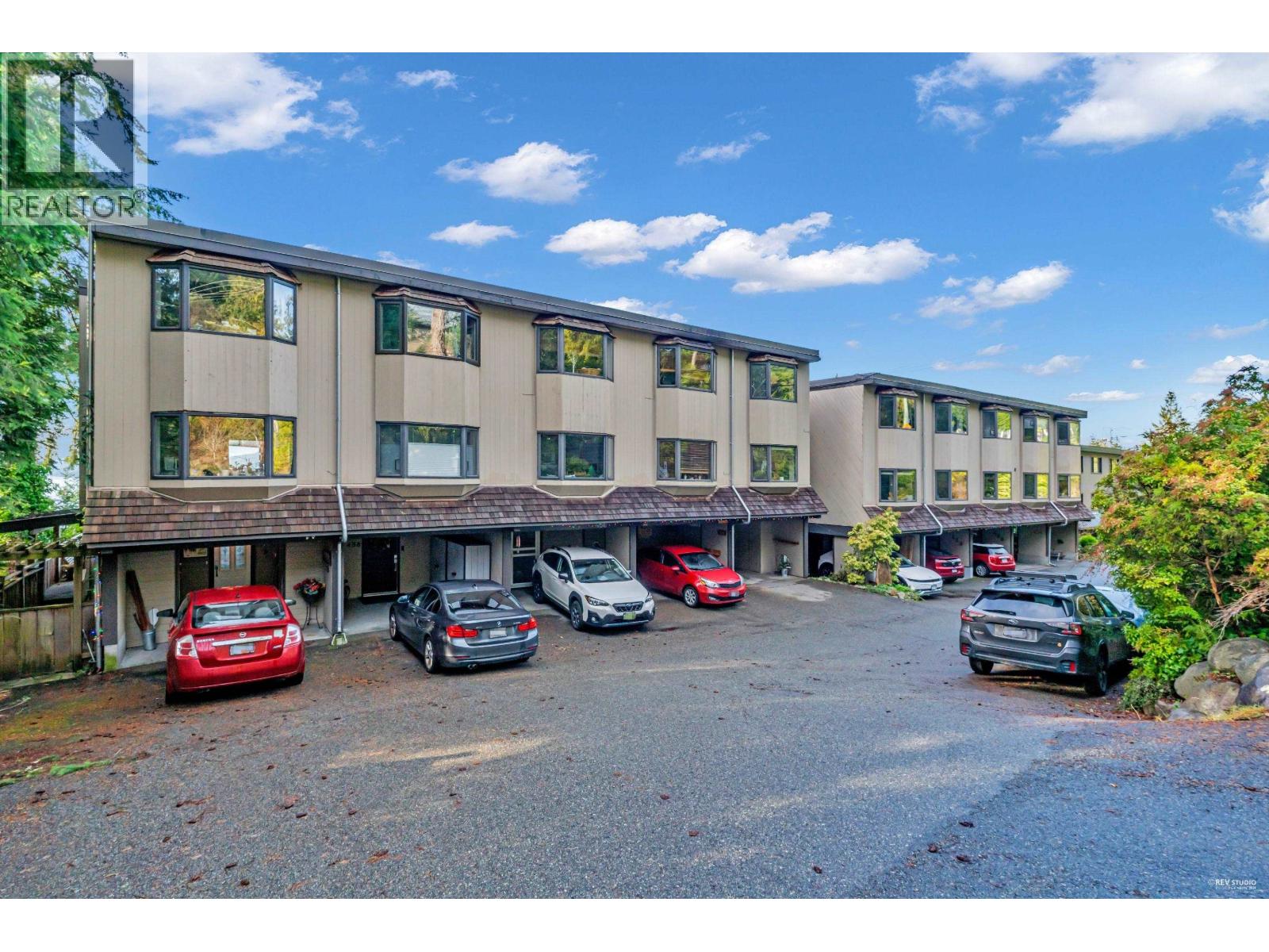 432 Crosscreek Road, Lions Bay, British Columbia  V0V 0V0 - Photo 39 - R3096936