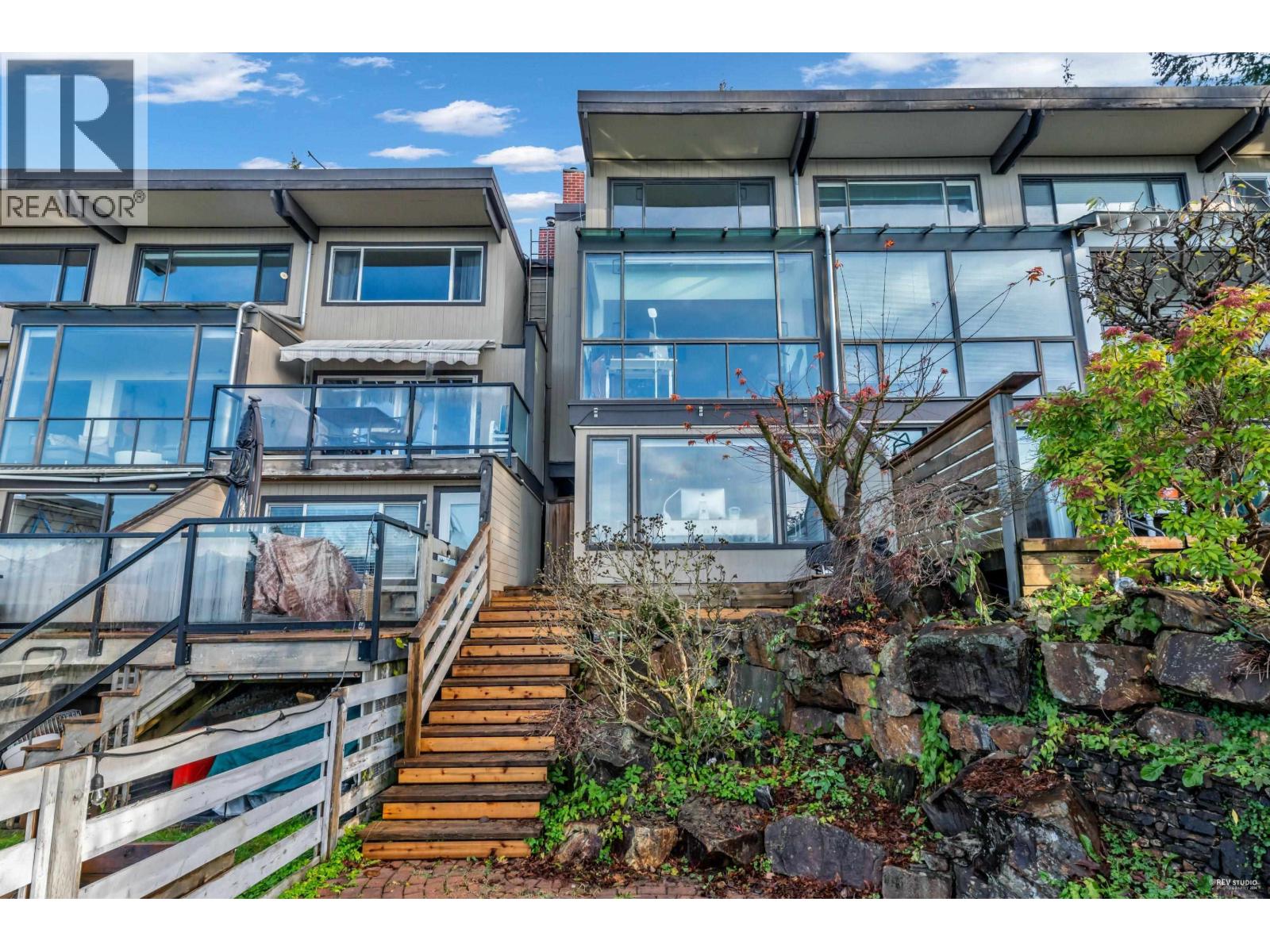 432 Crosscreek Road, Lions Bay, British Columbia  V0V 0V0 - Photo 32 - R3096936